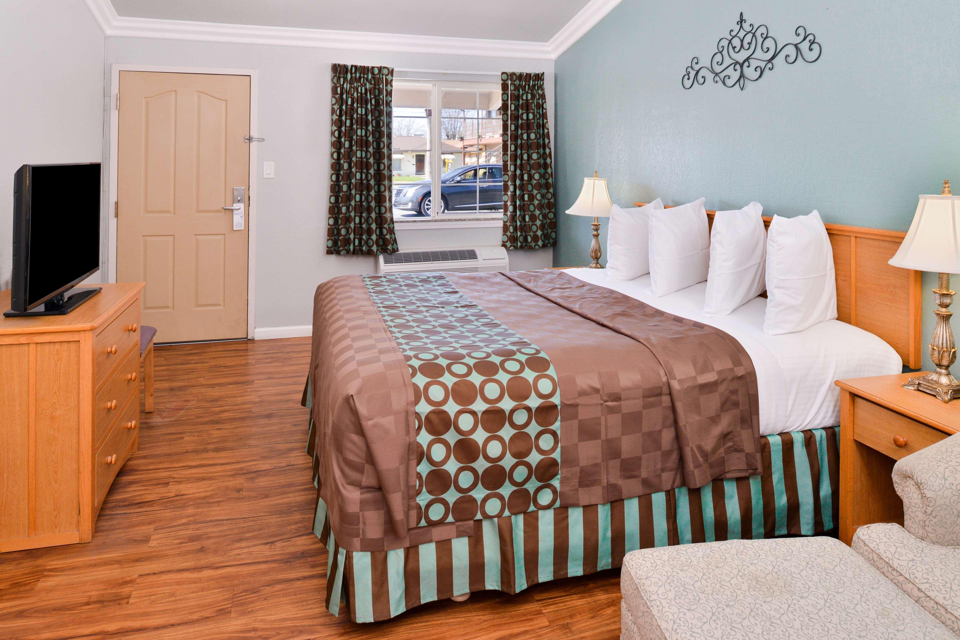 Americas Best Value Inn Los Banos Exteriér fotografie