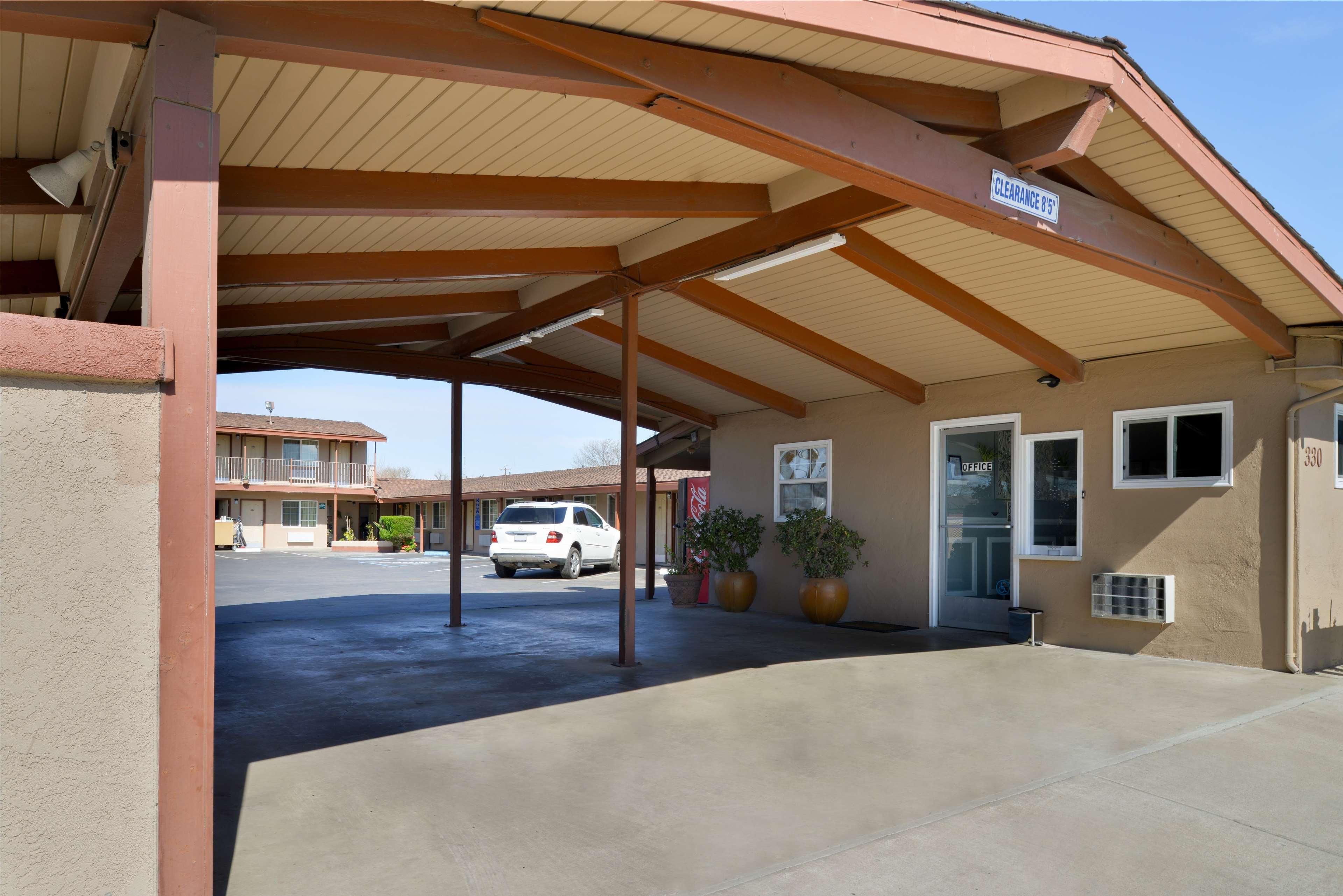 Americas Best Value Inn Los Banos Exteriér fotografie