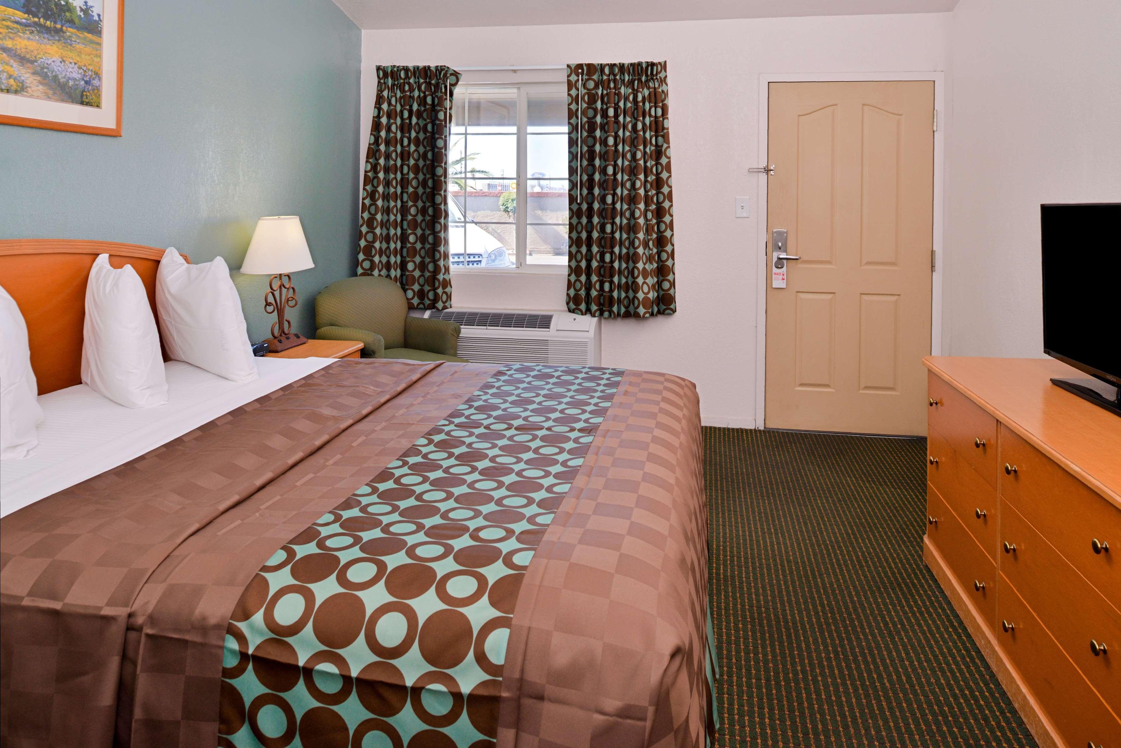Americas Best Value Inn Los Banos Exteriér fotografie
