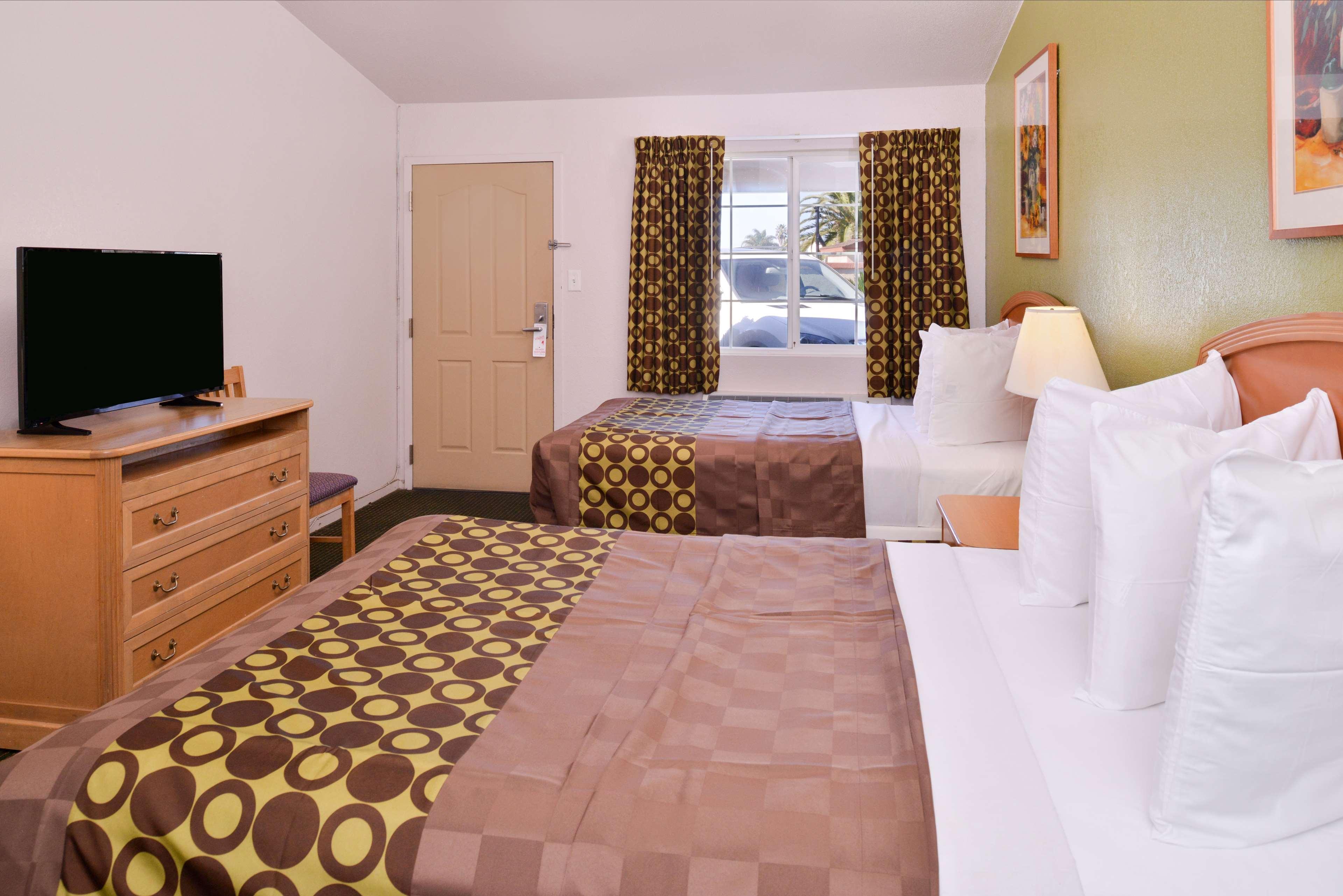 Americas Best Value Inn Los Banos Exteriér fotografie