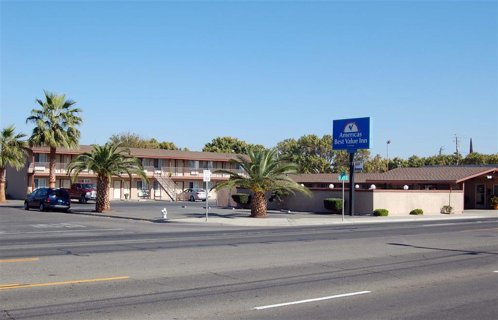 Americas Best Value Inn Los Banos Exteriér fotografie